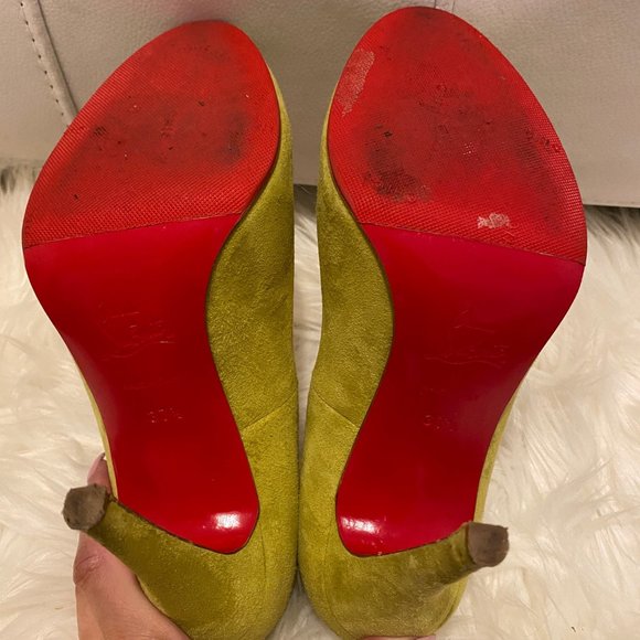 Christian Louboutin Green Suede Ron Ron Pumps SZ 37.5 - Picture 8 of 9